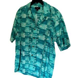 Saddlebred men’s size L shirt sleeve cotton shirt. Chest 48”, tail 28” sleeve 10